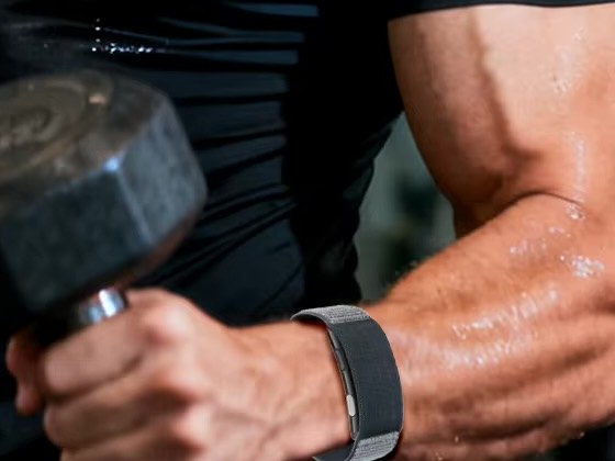 Tacit One — bracelet connecté sans abonnement